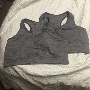 2 Women’s Plus 3x sports bras